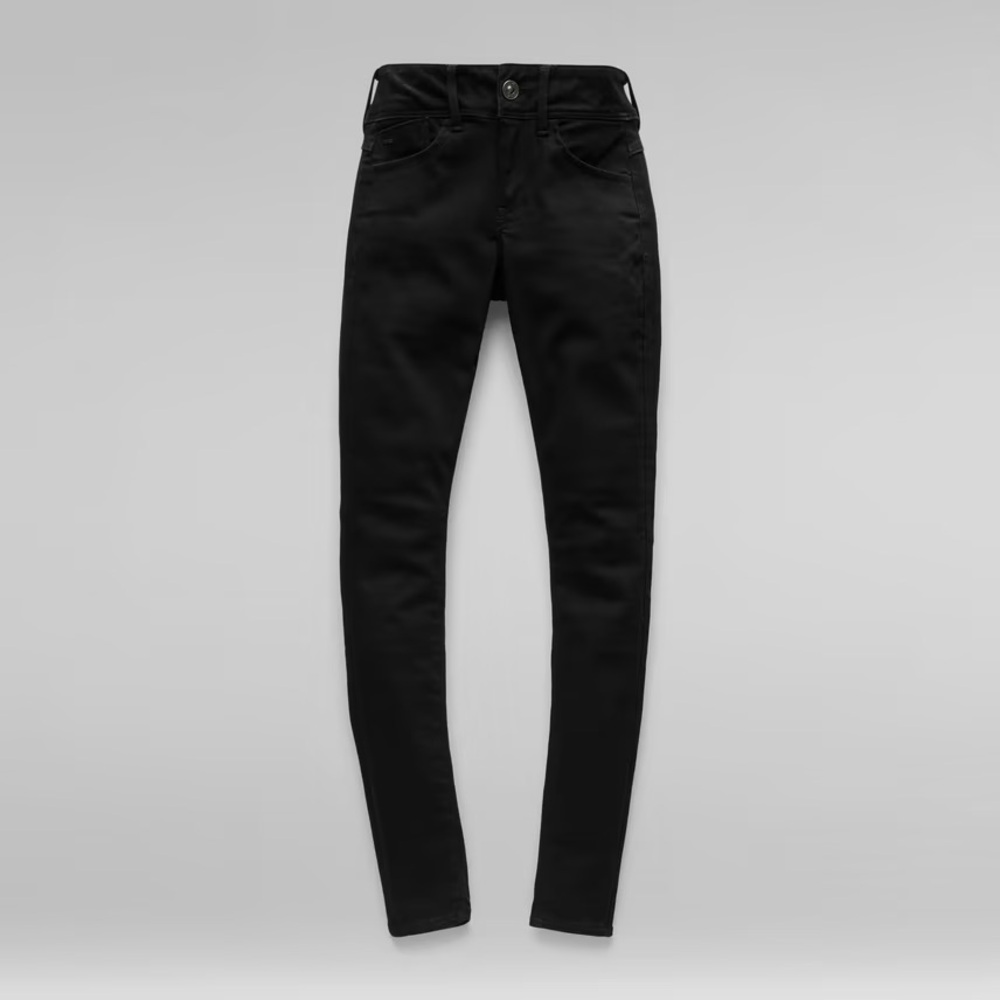 Black skinny jeans